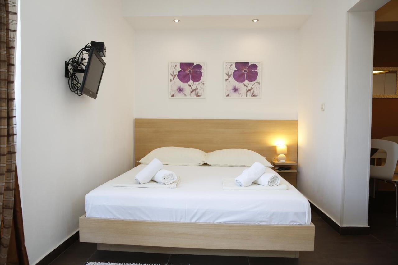 Guest House Lorenta Водице Экстерьер фото