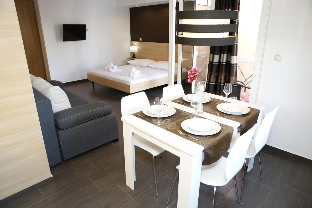 Guest House Lorenta Водице Экстерьер фото